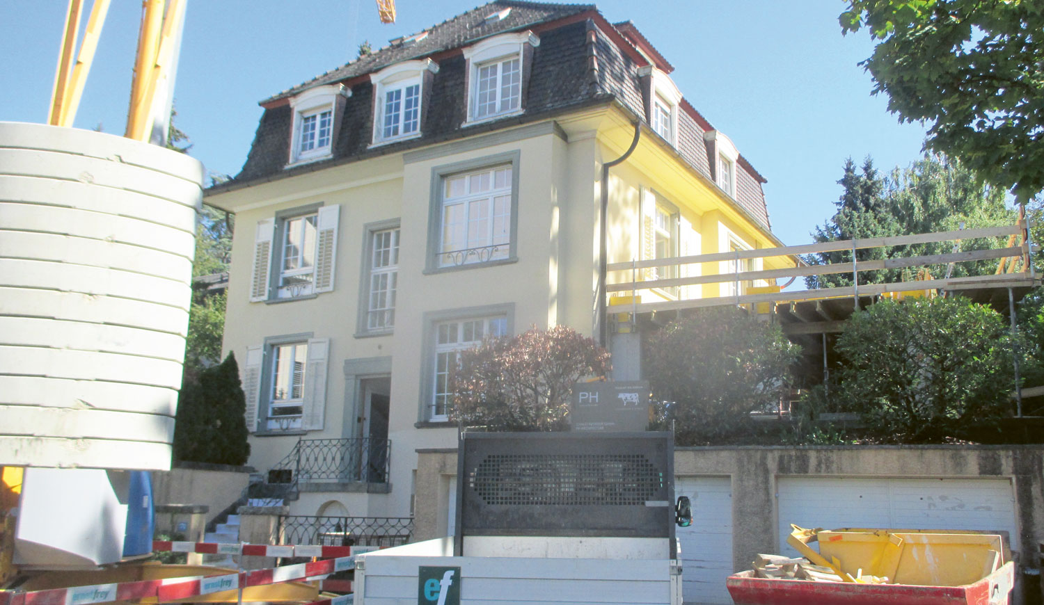 Umbau und Sanierung Plus | An- und Umbau unter Denkmalschutz | Eine Erfolgsgeschichte der Ernst Frey AG: In Basel konnten wir ein Gebäude aus dem Jahr 1930 mit umfassenden Renovationsarbeiten in ein neues Zeitalter führen.