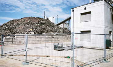 Umbau und Sanierung Plus | Anbau und Erweiterung Betonwerk Eine Erfolgsgeschichte der Ernst Frey AG: Die Erweiterung der Büroräumlichkeiten unserer Abteilung Baustoffe Rinau ist ein gelungenes Projekt in eigener Sache.