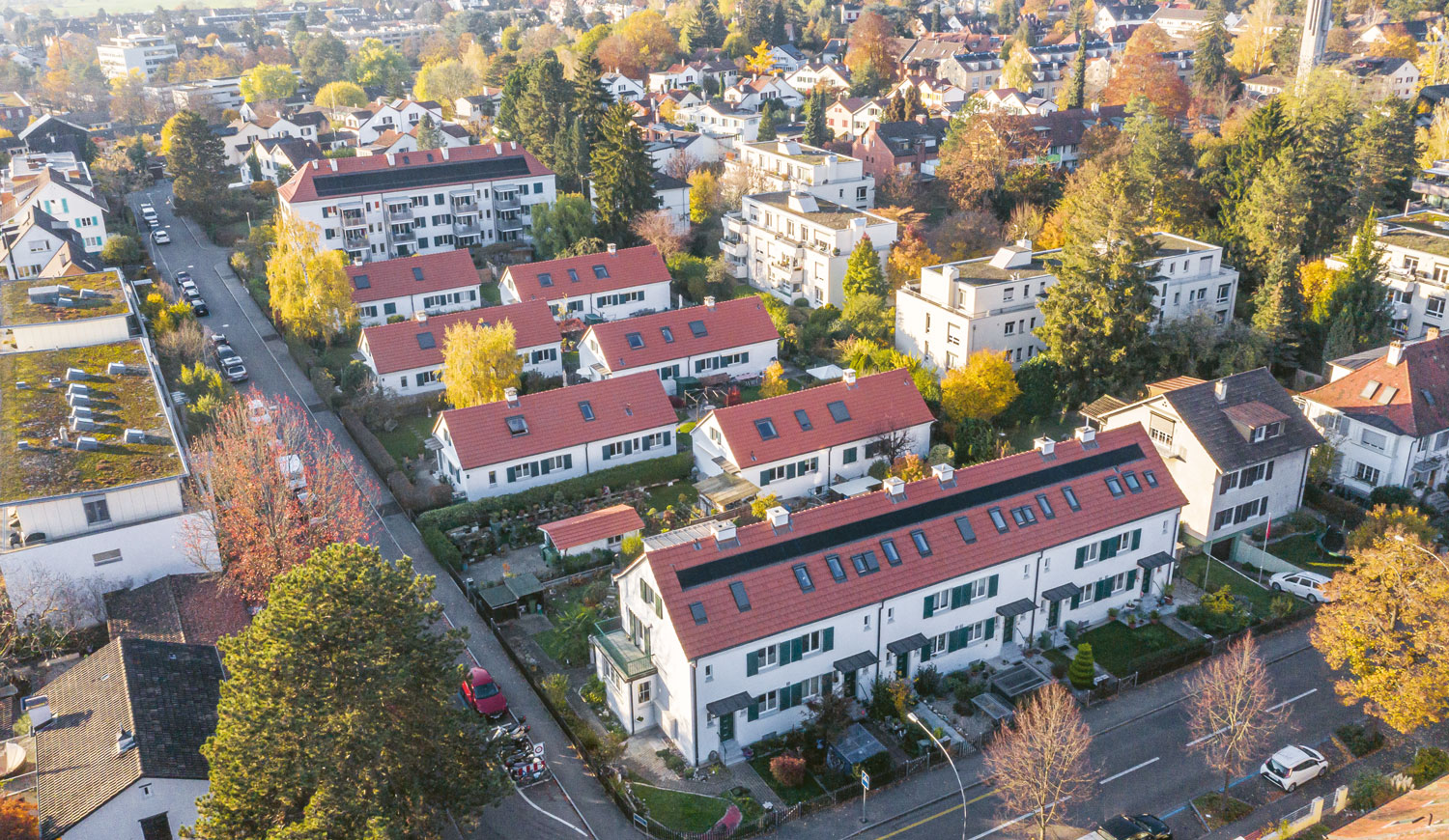 Umbau und Sanierung Plus | Energetische Sanierung | Eine Erfolgsgeschichte der Ernst Frey AG: Die energetische Sanierung einer Überbauung in Riehen hat unser Holzbauteam mit Bravour gemeistert. Lesen Sie weiter!